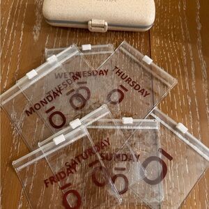 Clear Weekly Pill Organizer & hardcase - Doterra